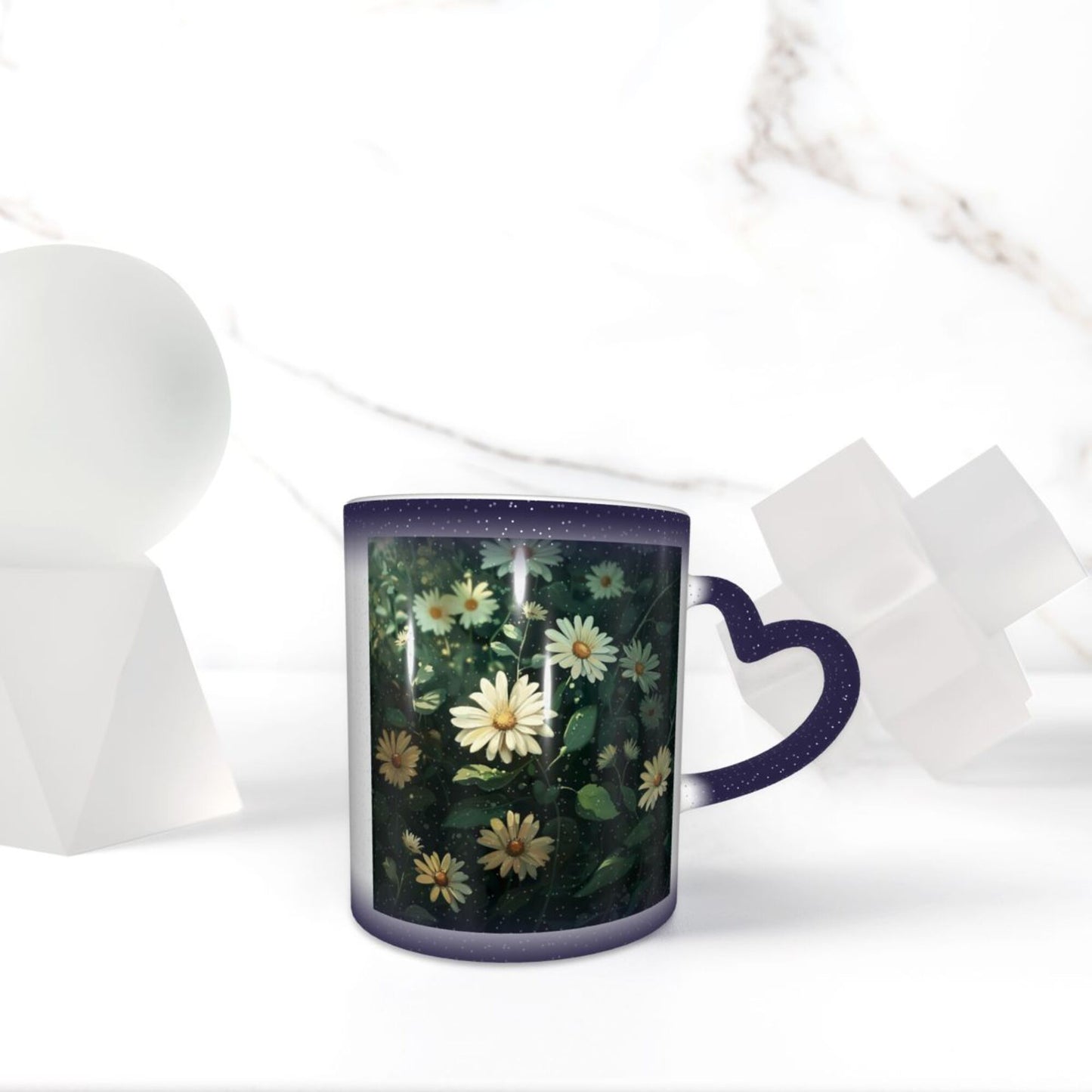 Color Changing Ceramic Mug – Daisy Flower Design with Heart Handle, Heat Sensitive Magic Mug